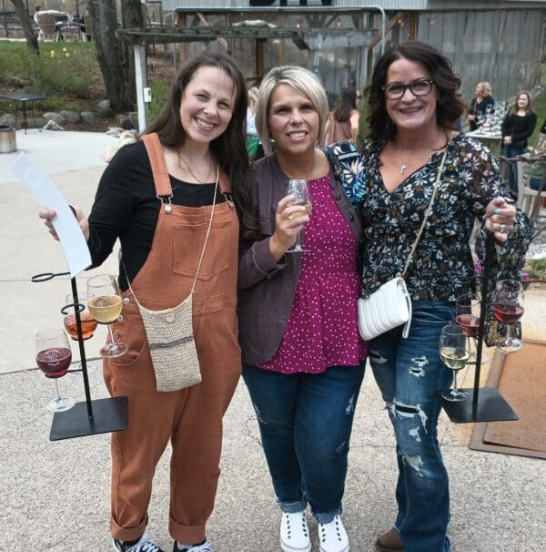 Andie's VIP Traverse City Leelanau Peninsula Wine Tour - Image 13